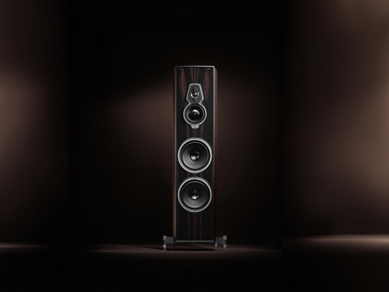 Amati x Maserati Folgore - Edition Limité