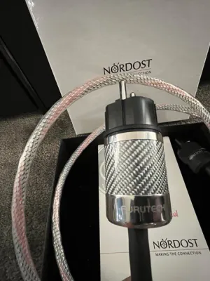 Câble Nordost Valhalla 2m